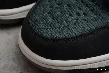 DB2889-001 GREY RETRO 1 HIGH ELEMENT GORE-TEX JORDAN PARTICLE BLACK 0924